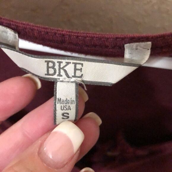 BKE Long Sleeve Top - Picture 3 of 5